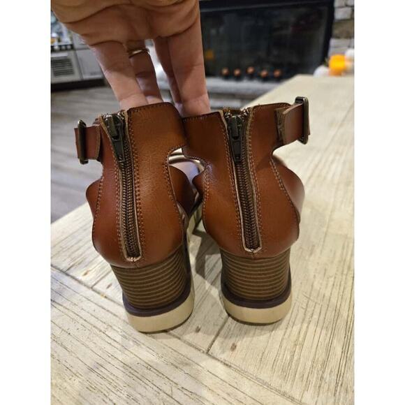 MIA Women's Lauri Wedge Sandals Brown Strappy Size 8 Casual - Picture 3 of 6
